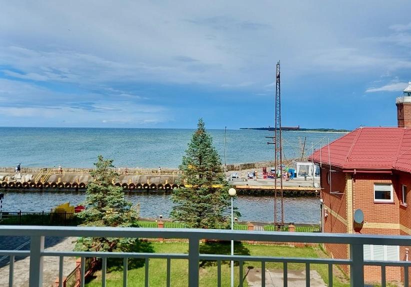 Apartamenty Marina Z Widokiem Na Morze Darłówko Exterior foto