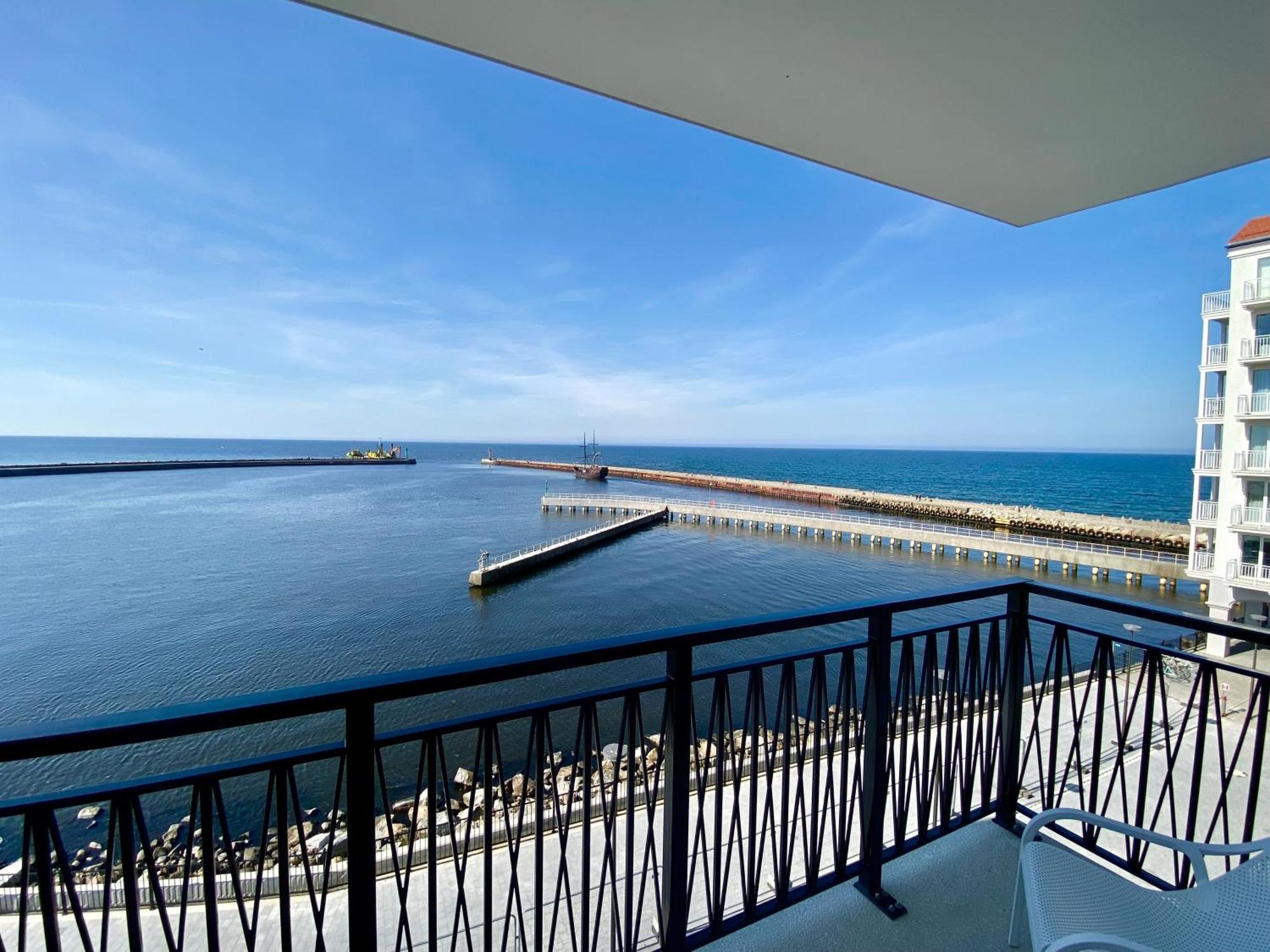 Apartamenty Marina Z Widokiem Na Morze Darłówko Exterior foto